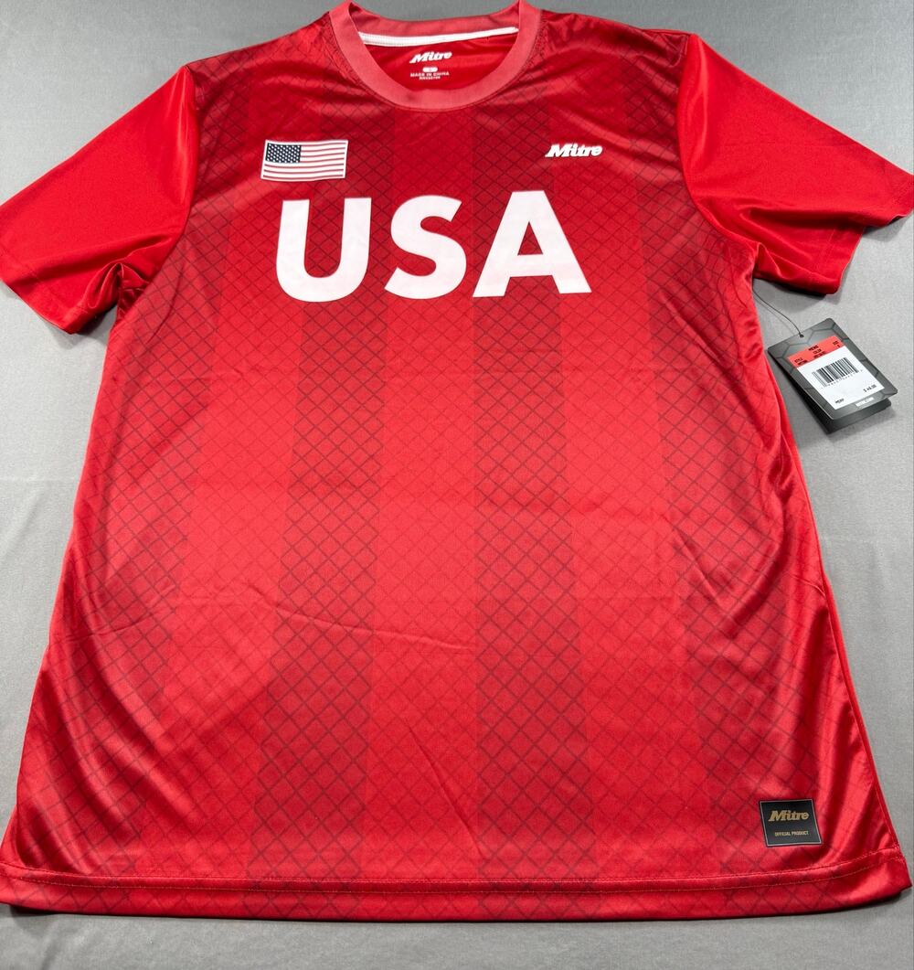 Mitre USA Soccer Jersey Men’s Small Red Performance Athletic Shirt NWT MSRP $45